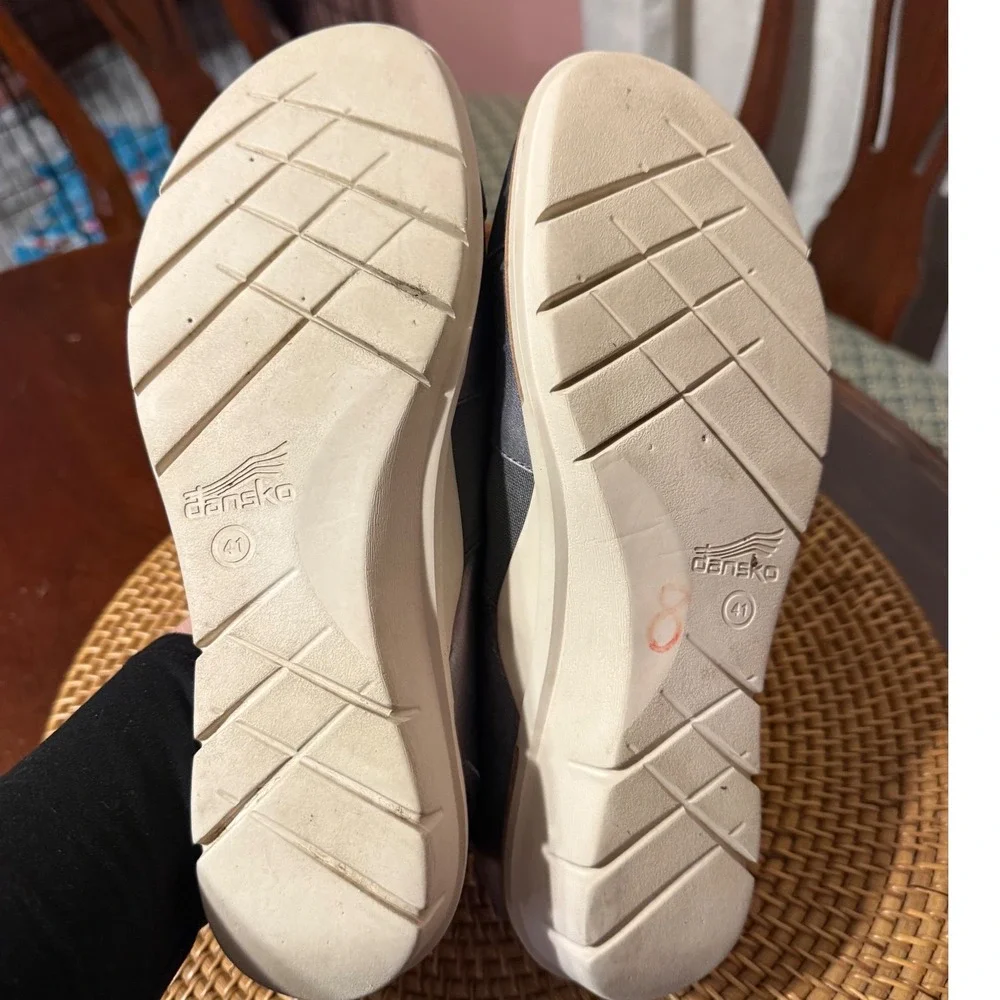 Dansko Fawna Metallic Pewter Leather Slip On Comfort Shoes Womens 41